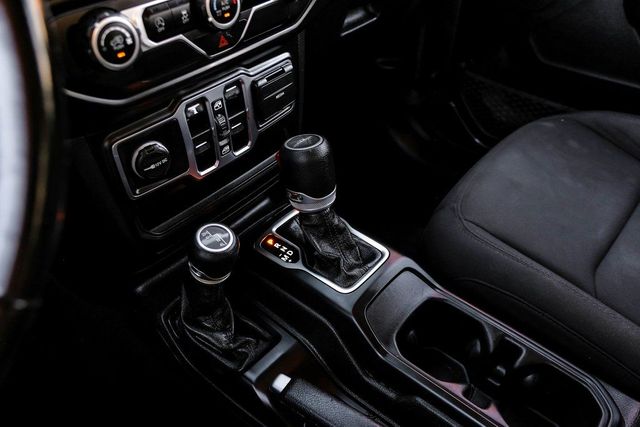 2020 Jeep Gladiator Sport 2020 Jeep Gladiator Sport