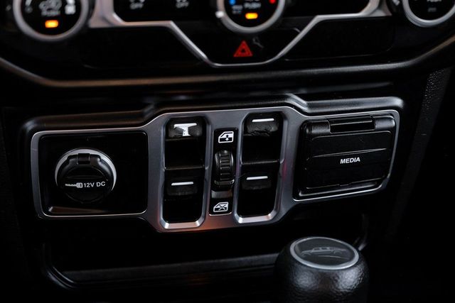 2020 Jeep Gladiator Sport 2020 Jeep Gladiator Sport