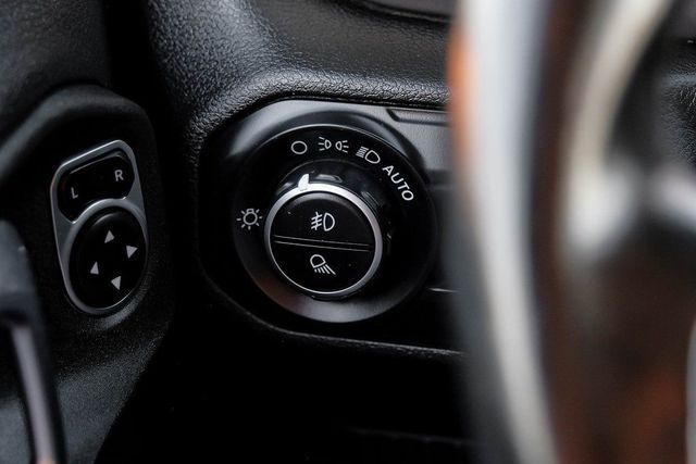 2020 Jeep Gladiator Sport 2020 Jeep Gladiator Sport