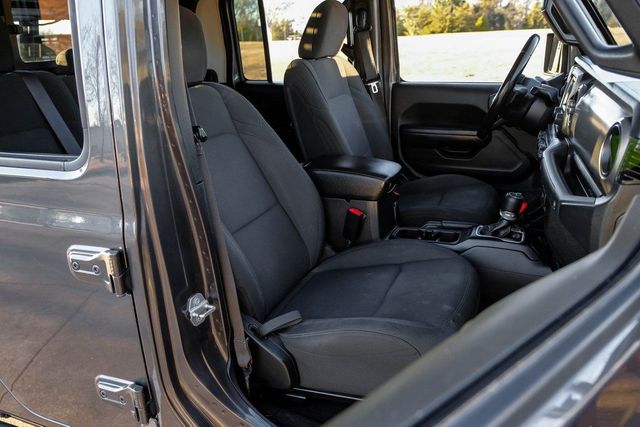 2020 Jeep Gladiator Sport 2020 Jeep Gladiator Sport