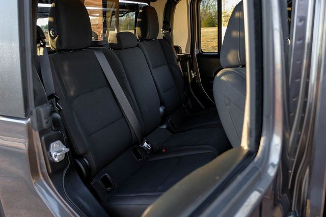 2020 Jeep Gladiator Sport