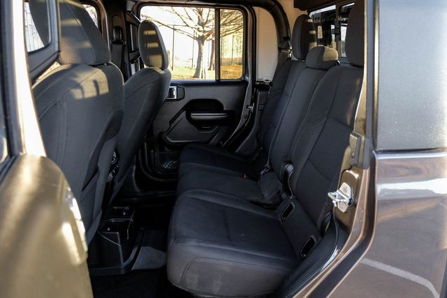 2020 Jeep Gladiator Sport