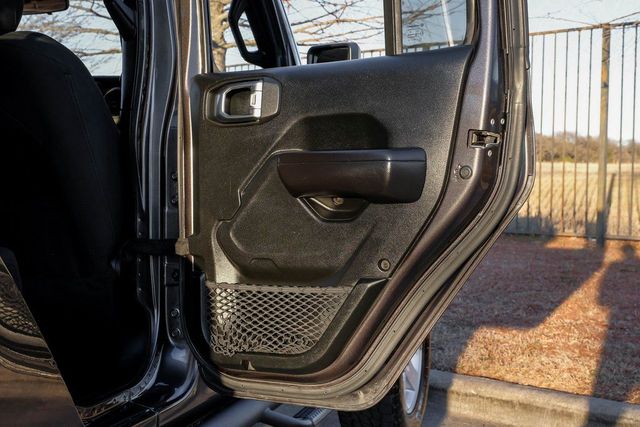 2020 Jeep Gladiator Sport 2020 Jeep Gladiator Sport