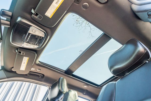 2020 Jeep Grand Cherokee High Altitude 4X4 / ONE OWNER / LOADED | Dallas, TX | Rocky Mountain Truck Stop Dallas 2020 Jeep Grand Cherokee High Altitude 4X4 / ONE OWNER / LOADED | Dallas, TX | Rocky Mountain Truck Stop Dallas