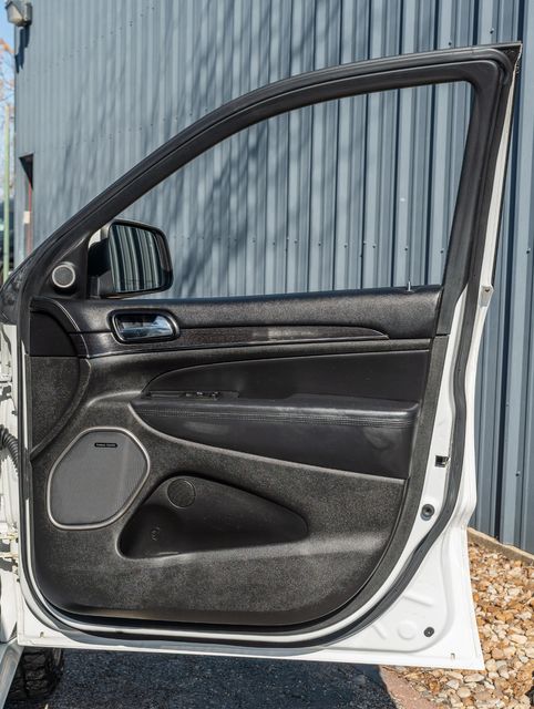 2020 Jeep Grand Cherokee High Altitude 4X4 / ONE OWNER / LOADED | Dallas, TX | Rocky Mountain Truck Stop Dallas 2020 Jeep Grand Cherokee High Altitude 4X4 / ONE OWNER / LOADED | Dallas, TX | Rocky Mountain Truck Stop Dallas