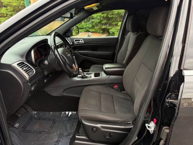 2020 Jeep Grand Cherokee Laredo