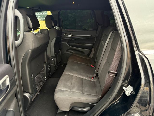 2020 Jeep Grand Cherokee Laredo