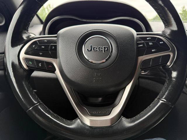 2020 Jeep Grand Cherokee Laredo