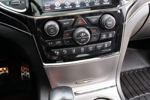 2020 Jeep Grand Cherokee Overland | Great Falls, Montana | Bleskin Motor Company 2020 Jeep Grand Cherokee Overland | Great Falls, Montana | Bleskin Motor Company