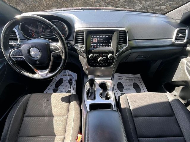 2020 Jeep Grand Cherokee Laredo E