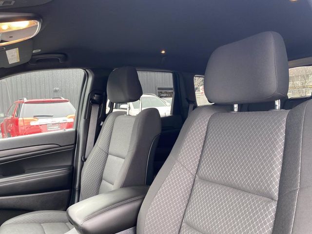 2020 Jeep Grand Cherokee Laredo