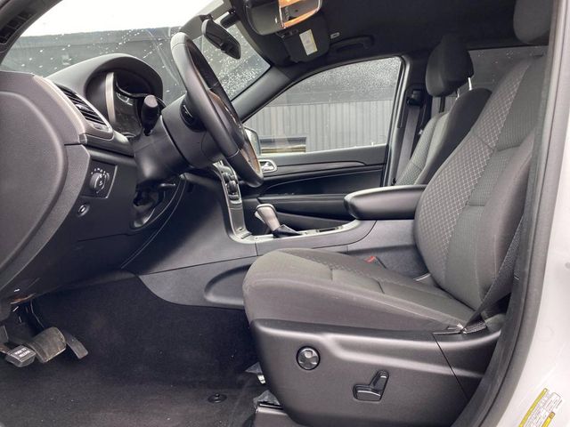 2020 Jeep Grand Cherokee Laredo