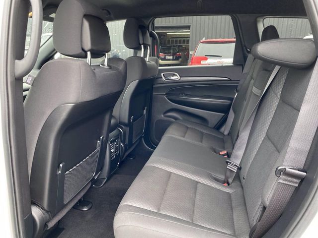 2020 Jeep Grand Cherokee Laredo