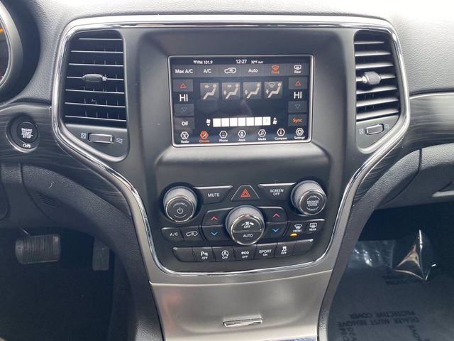 2020 Jeep Grand Cherokee Laredo