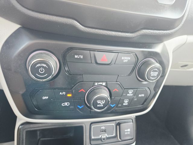 2020 Jeep Renegade Latitude | Ellisville, MO | AutoPort