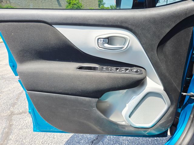 2020 Jeep Renegade Latitude | Ellisville, MO | AutoPort 2020 Jeep Renegade Latitude | Ellisville, MO | AutoPort
