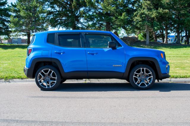 2020 Jeep Renegade Jeepster | Great Falls, Montana | Bleskin Motor Company 2020 Jeep Renegade Jeepster | Great Falls, Montana | Bleskin Motor Company