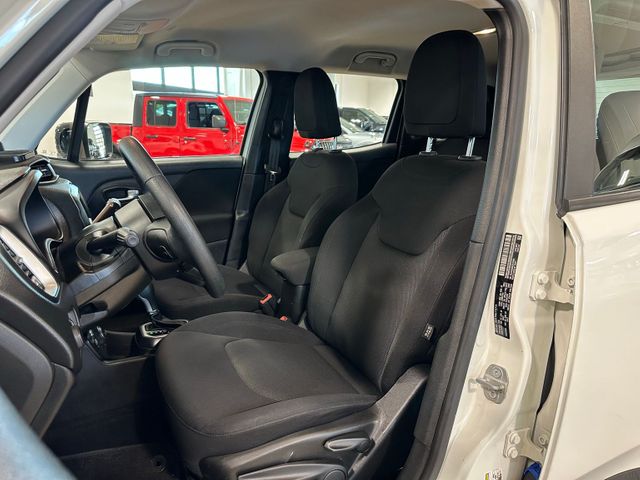 2020 Jeep Renegade Sport 4WD | Irving, Texas | Hopper Motorplex 2020 Jeep Renegade Sport 4WD | Irving, Texas | Hopper Motorplex