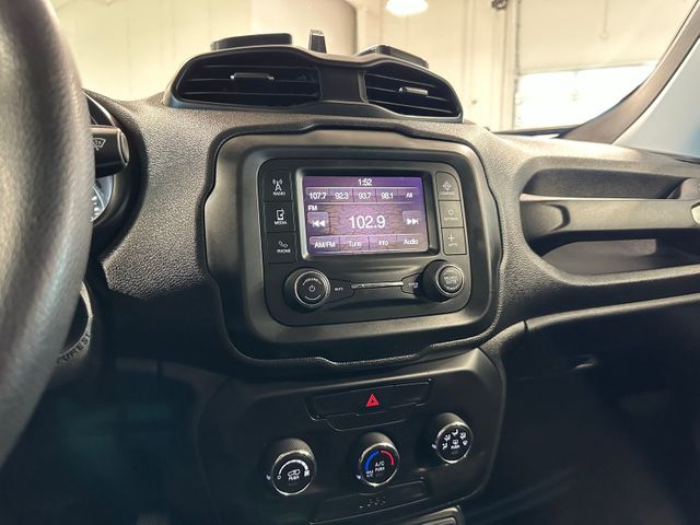 2020 Jeep Renegade Sport 4WD | Irving, Texas | Hopper Motorplex 2020 Jeep Renegade Sport 4WD | Irving, Texas | Hopper Motorplex