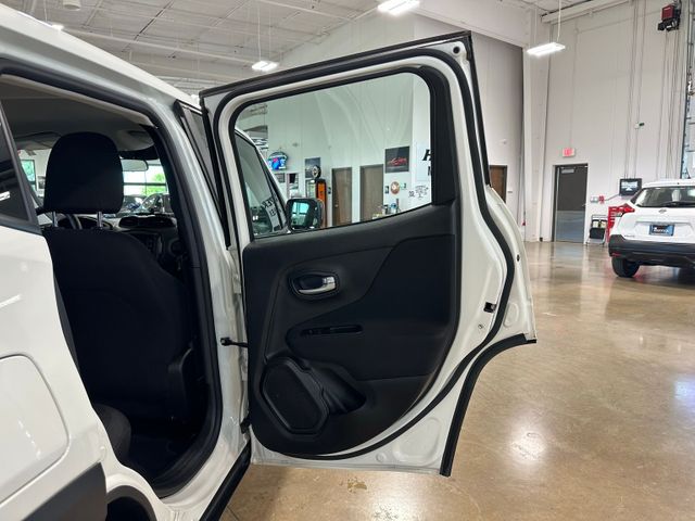 2020 Jeep Renegade Sport 4WD | Irving, Texas | Hopper Motorplex 2020 Jeep Renegade Sport 4WD | Irving, Texas | Hopper Motorplex