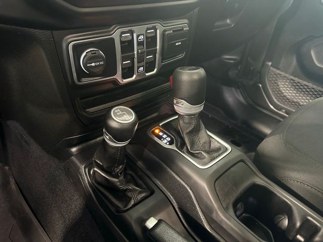 2020 Jeep Wrangler Unlimited Sport Altitude | Irving, Texas | Hopper Motorplex 2020 Jeep Wrangler Unlimited Sport Altitude | Irving, Texas | Hopper Motorplex