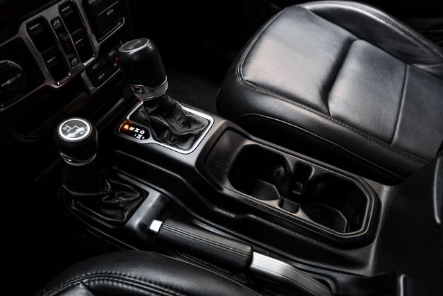 2020 Jeep Wrangler Unlimited, Altitude,DUPONT KEVLAR, LIFTED, 20K | Carrollton, TX | Texas Vehicle Exchange