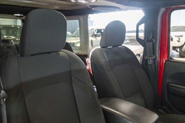 2020 Jeep Wrangler Unlimited Sport S tech