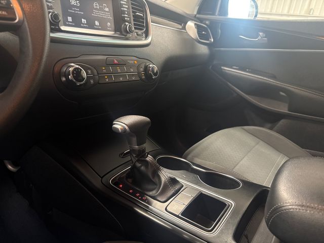 2020 Kia Sorento LX V6 2020 Kia Sorento LX V6