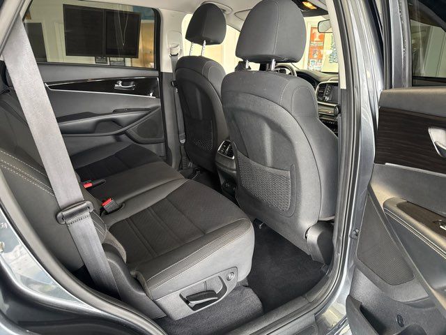 2020 Kia Sorento S | Rome, GA | Knight's Car Store 2020 Kia Sorento S | Rome, GA | Knight's Car Store