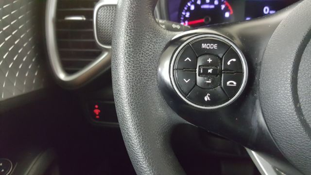 2020 Kia Soul LX CVT | Garland, TX | Legend Motorcars Feed Account