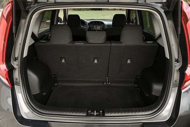 2020 Kia Soul LX 7" Touchscreen Apple Car/Android Backup Cam BT 2020 Kia Soul LX 7" Touchscreen Apple Car/Android Backup Cam BT