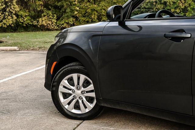 2020 Kia Soul LX 7" Touchscreen Apple Car/Android Backup Cam BT 2020 Kia Soul LX 7" Touchscreen Apple Car/Android Backup Cam BT