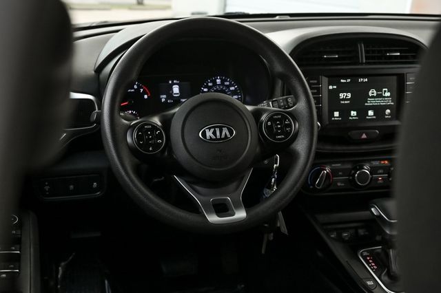 2020 Kia Soul LX 7" Touchscreen Apple Car/Android Backup Cam BT 2020 Kia Soul LX 7" Touchscreen Apple Car/Android Backup Cam BT