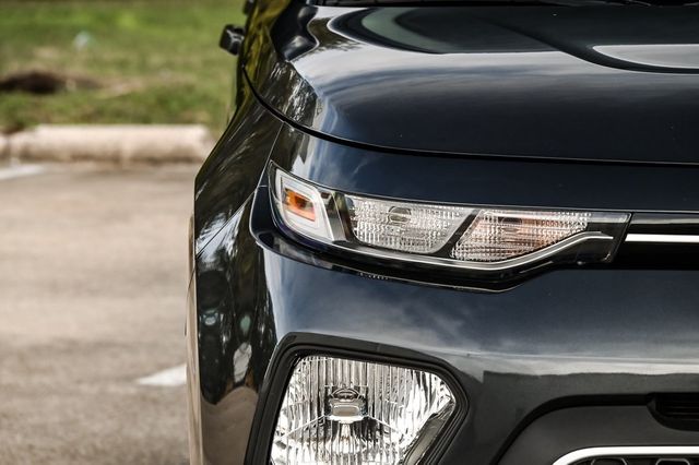 2020 Kia Soul LX 7" Touchscreen Apple Car/Android Backup Cam BT