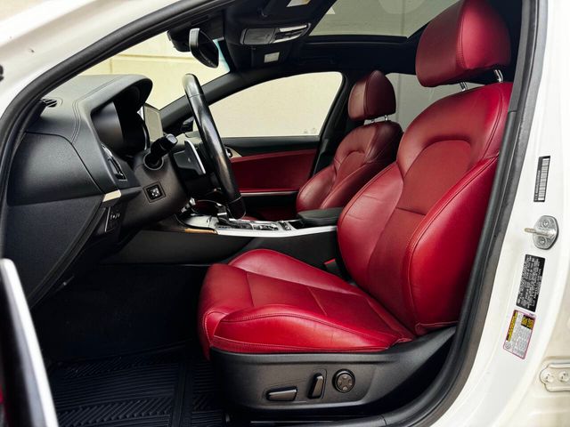 2020 Kia Stinger GT1 | Houston, TX | Houston Auto Credit