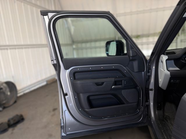 2020 Land Rover DEFENDER 110 S | Houston, TX | Texas Star Motors 2020 Land Rover DEFENDER 110 S | Houston, TX | Texas Star Motors