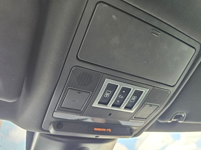 2020 Land Rover Discovery HSE | Brownsville TX | English Motors