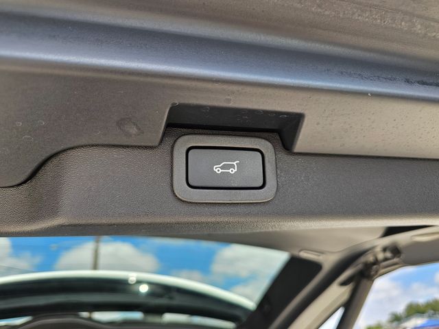 2020 Land Rover Discovery HSE | Brownsville TX | English Motors