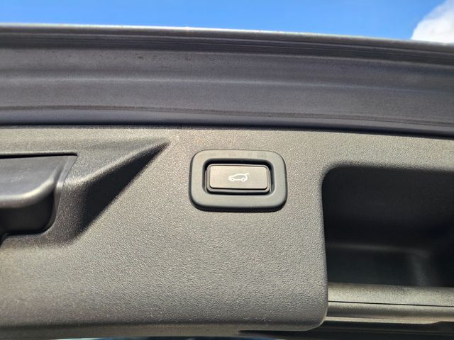 2020 Land Rover Discovery Sport P250 SE | Brownsville TX | English Motors 2020 Land Rover Discovery Sport P250 SE | Brownsville TX | English Motors