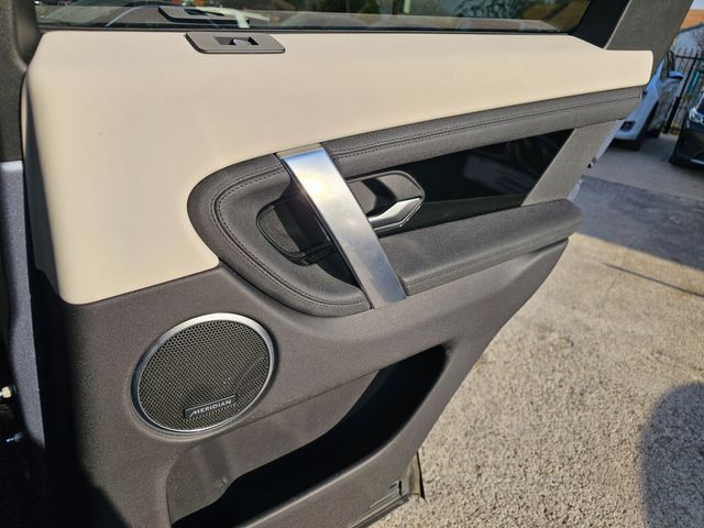 2020 Land Rover Discovery Sport P250 SE | Brownsville TX | English Motors 2020 Land Rover Discovery Sport P250 SE | Brownsville TX | English Motors