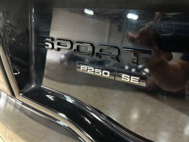 2020 Land Rover Discovery Sport P250 SE R-Dynamic