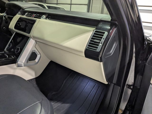 2020 Land Rover Range Rover Supercharged LWB | Lake Forest IL | Executive Motor Carz