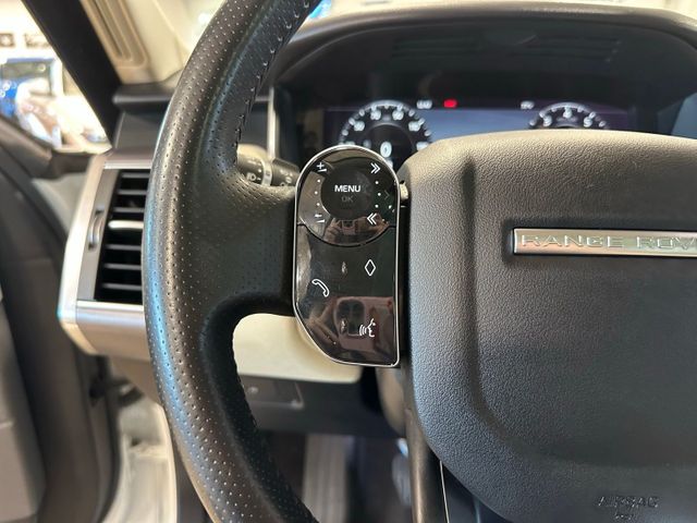 2020 Land Rover Range Rover Sport HSE 20" 5 Split-Spoke Panoramic Sunroof | Irving, Texas | Hopper Motorplex 2020 Land Rover Range Rover Sport HSE 20" 5 Split-Spoke Panoramic Sunroof | Irving, Texas | Hopper Motorplex