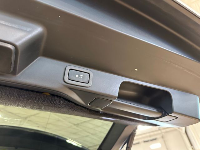 2020 Land Rover Range Rover Sport HSE 20" 5 Split-Spoke Panoramic Sunroof | Irving, Texas | Hopper Motorplex 2020 Land Rover Range Rover Sport HSE 20" 5 Split-Spoke Panoramic Sunroof | Irving, Texas | Hopper Motorplex