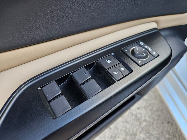 2020 Lexus ES 350 Base | Brownsville TX | English Motors 2020 Lexus ES 350 Base | Brownsville TX | English Motors