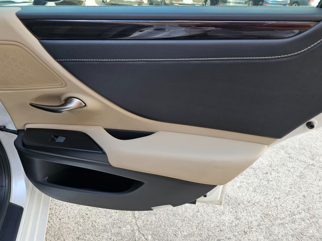 2020 Lexus ES 350 Base | Brownsville TX | English Motors 2020 Lexus ES 350 Base | Brownsville TX | English Motors