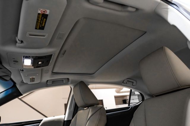 2020 Lexus ES 350 Base