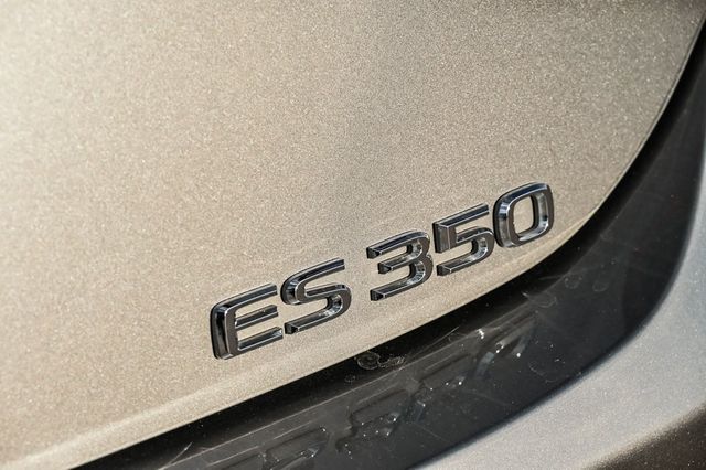 2020 Lexus ES 350 Premium Pk Wireless Charger Moonroof Blindspot Nav 2020 Lexus ES 350 Premium Pk Wireless Charger Moonroof Blindspot Nav