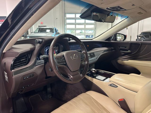 2020 Lexus LS 500 w/LSS Advanced Package | Irving, Texas | Hopper Motorplex 2020 Lexus LS 500 w/LSS Advanced Package | Irving, Texas | Hopper Motorplex