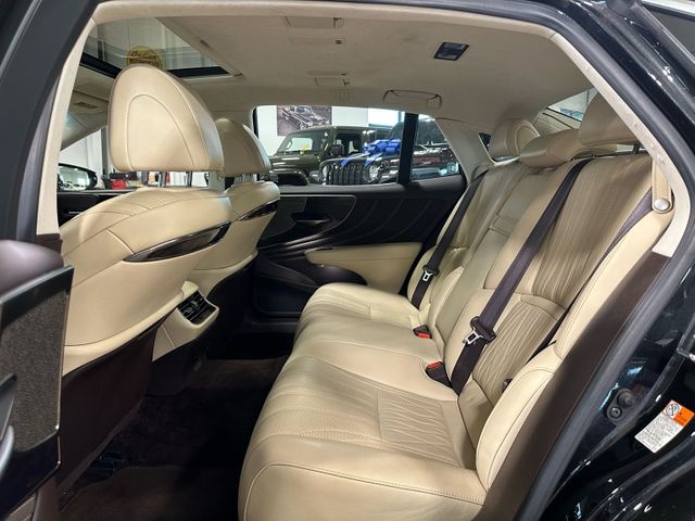 2020 Lexus LS 500 w/LSS Advanced Package | Irving, Texas | Hopper Motorplex 2020 Lexus LS 500 w/LSS Advanced Package | Irving, Texas | Hopper Motorplex